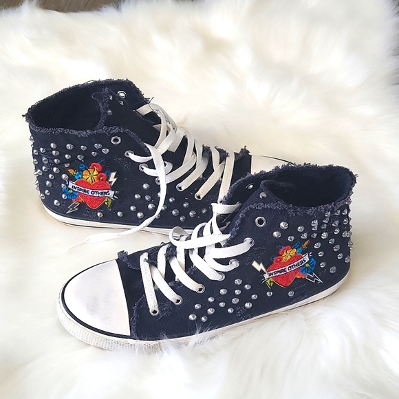 Zara style converse sneakers 👟 - Picture 6 of 17